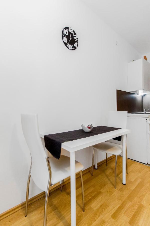 Apartmani Mariva Водице Екстериор снимка