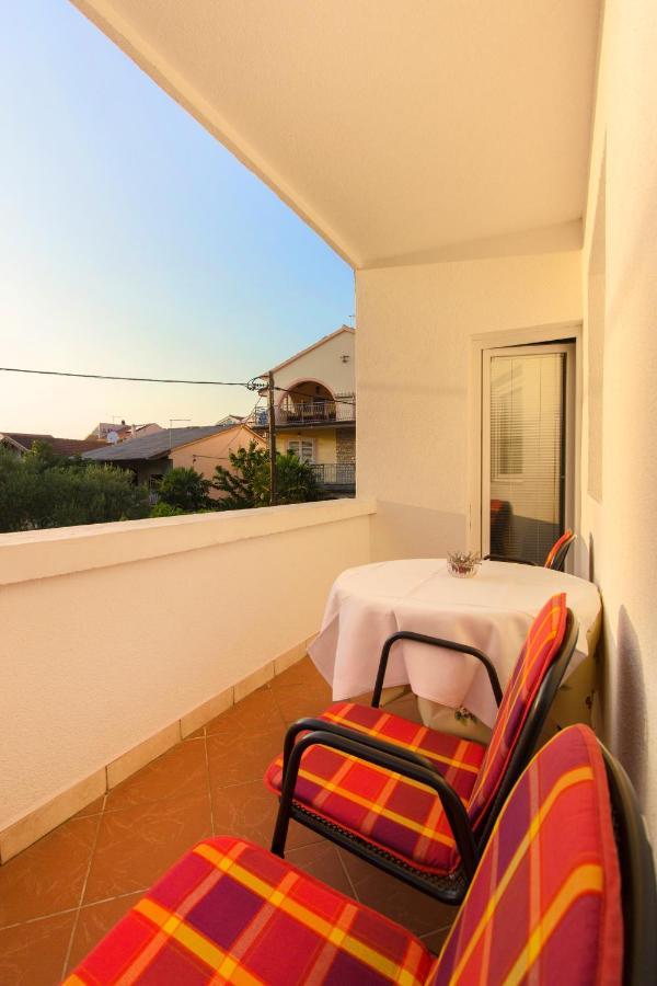 Apartmani Mariva Водице Екстериор снимка