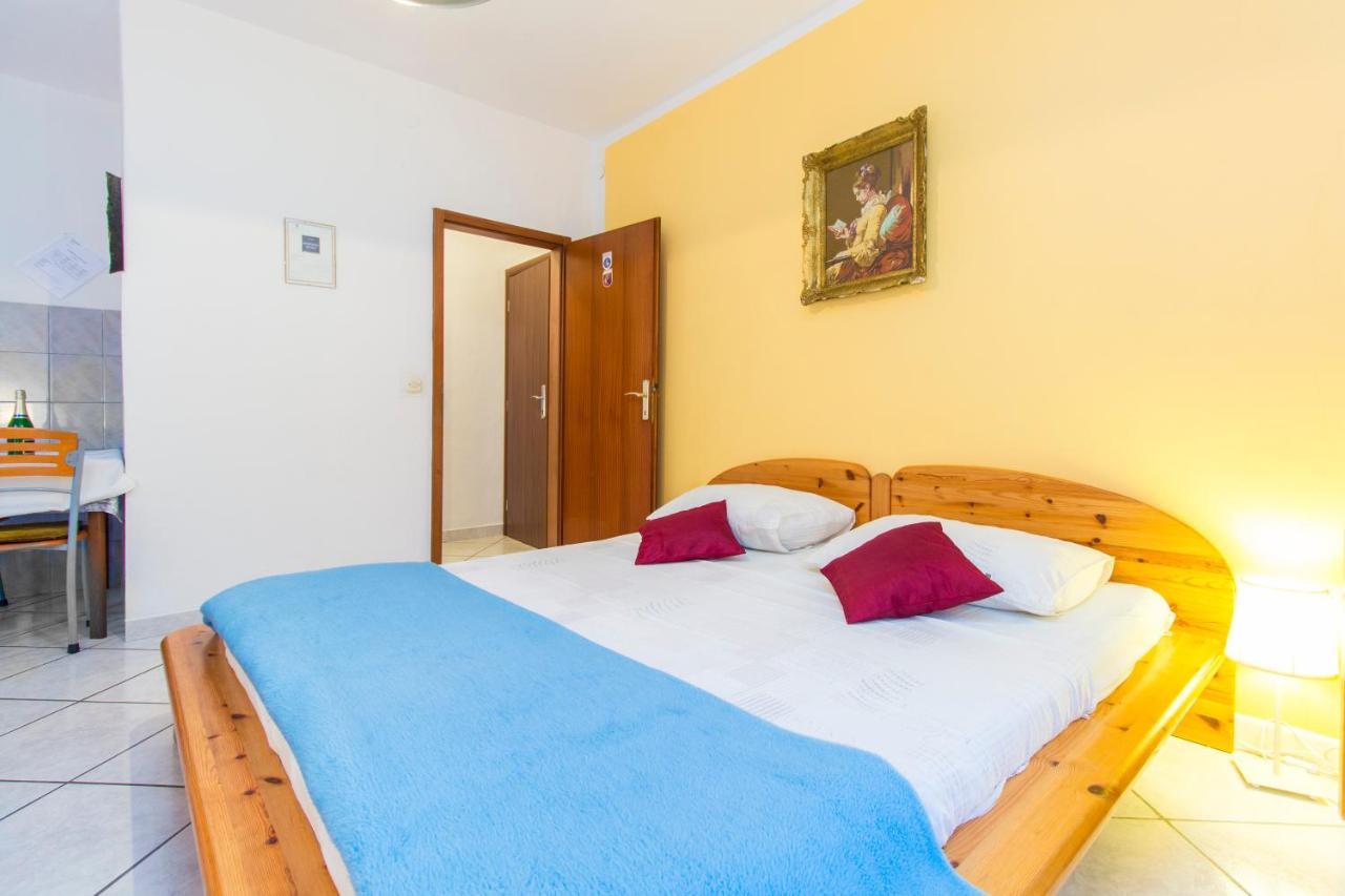 Apartmani Mariva Водице Екстериор снимка
