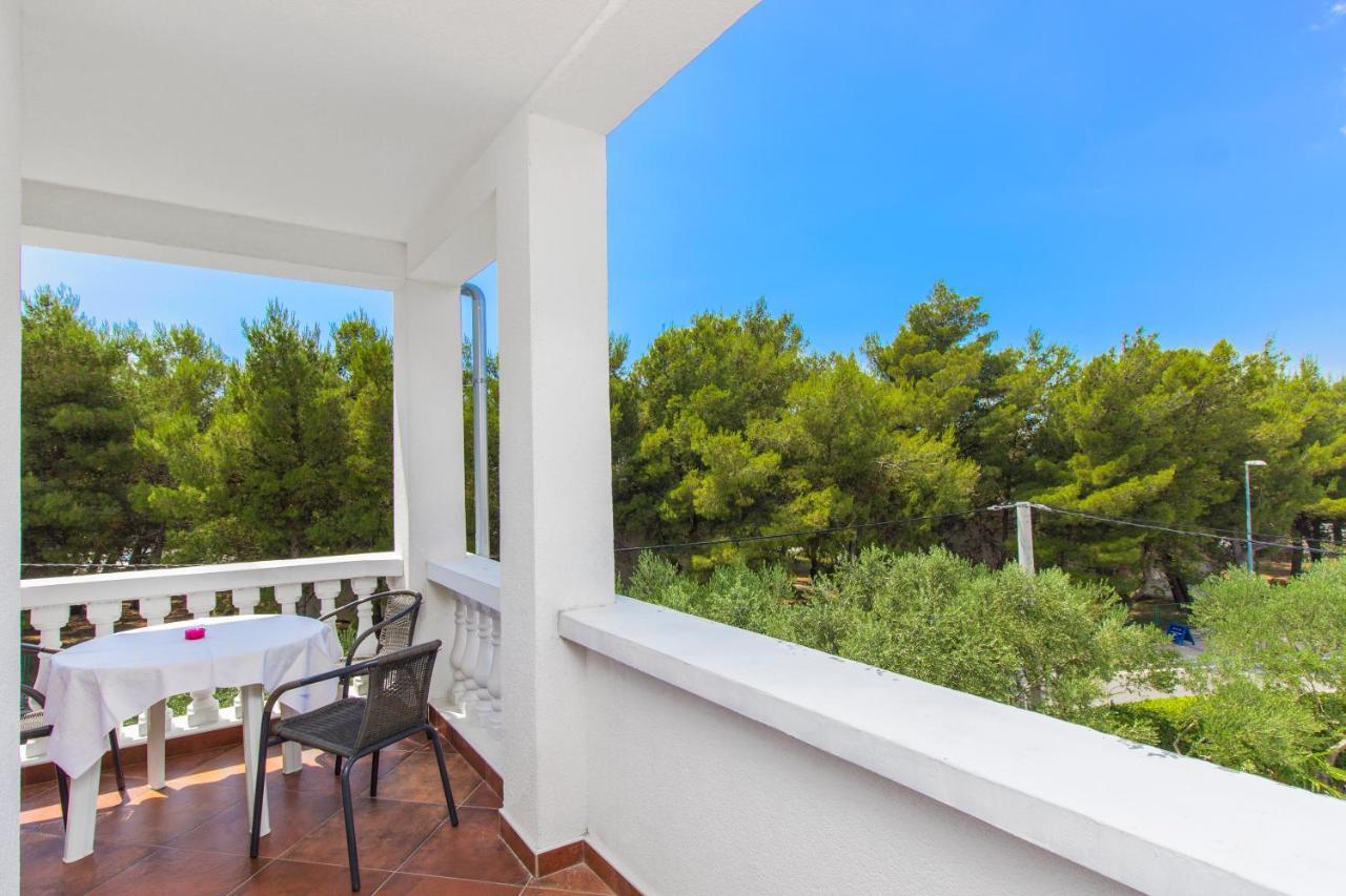 Apartmani Mariva Водице Екстериор снимка
