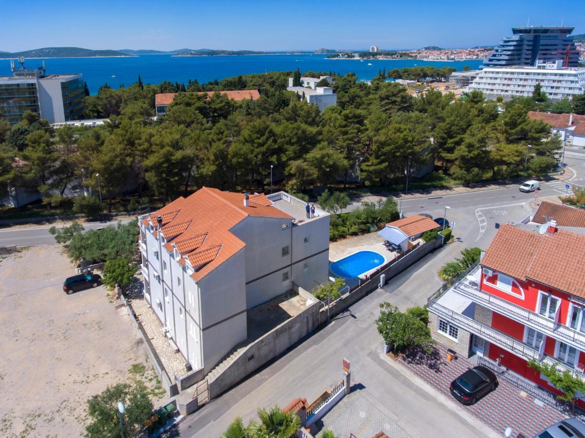 Apartmani Mariva Водице Екстериор снимка