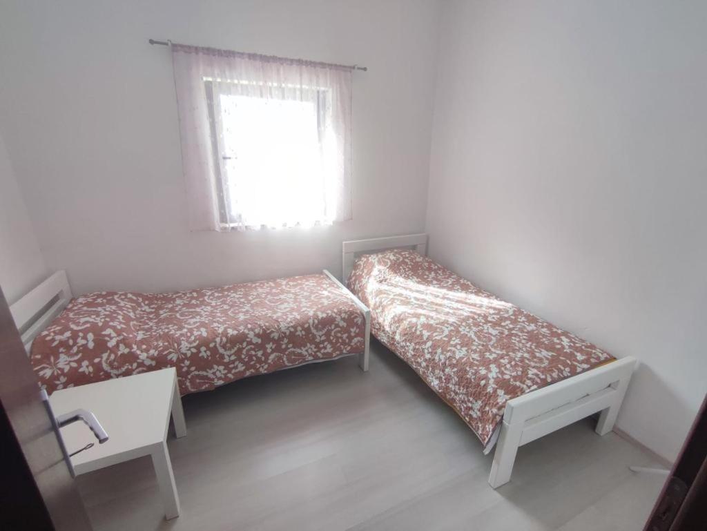 Apartmani Mariva Водице Екстериор снимка